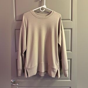 Tan Sweater with pockets!